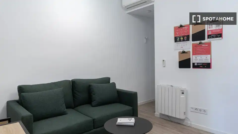 Sala de estar de Piso de alquiler en Getafe con Aire acondicionado, Calefacción y Amueblado