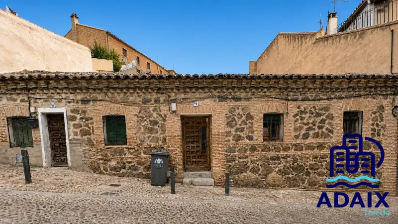 Vista exterior de Casa o xalet en venda en Toledo amb Calefacció