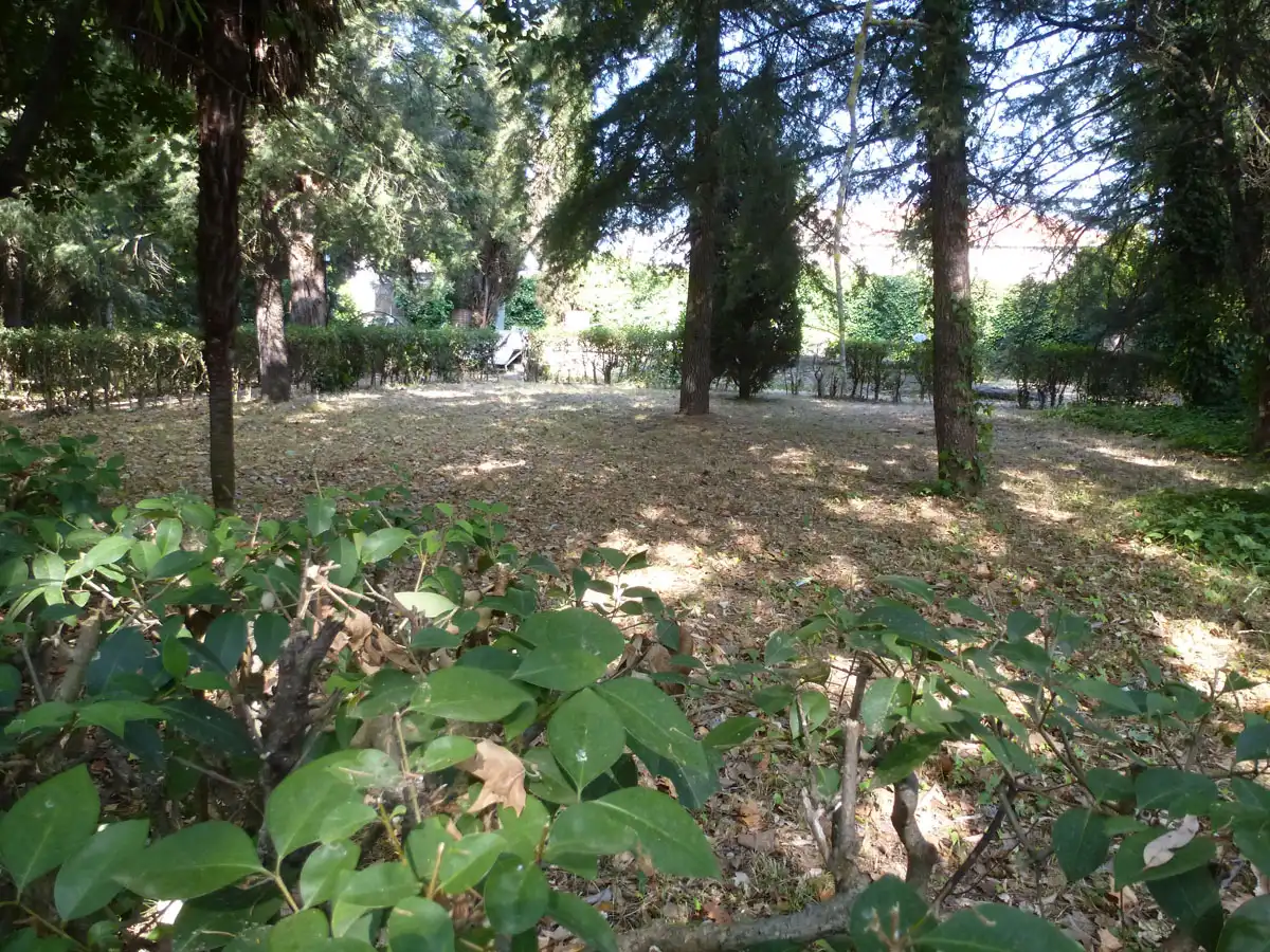 Jardín de Terreno industrial en venta en Talavera de la Reina