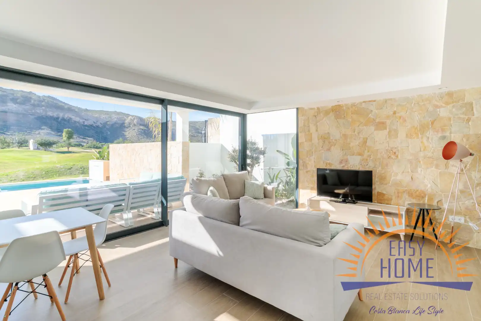 Living room of Houses for sale in Monforte del Cid  with Air Conditioner, Heating and Private garden