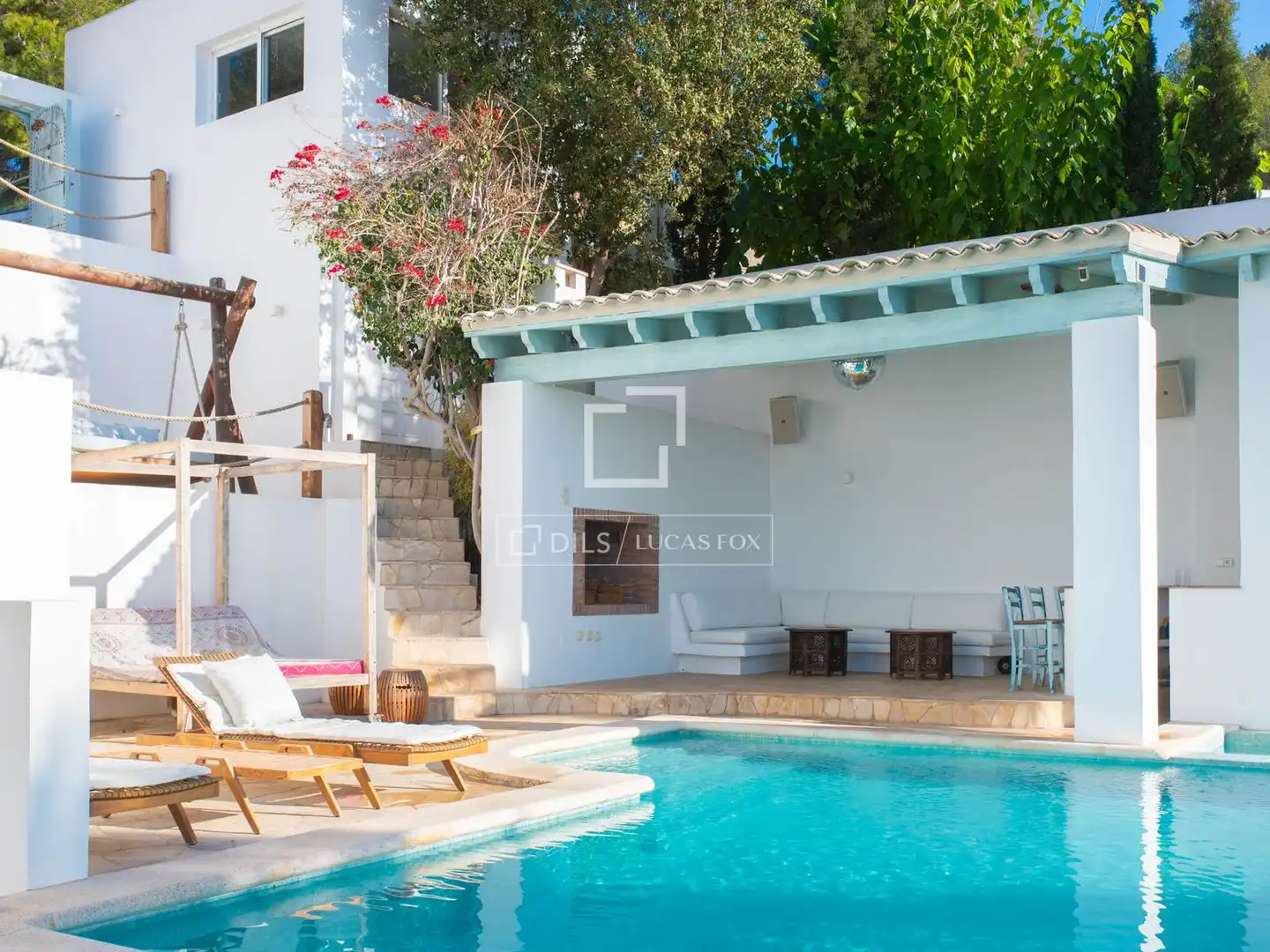 Exterior view of Houses for sale in Santa Eulària des Riu  with Air Conditioner, Heating and Private garden