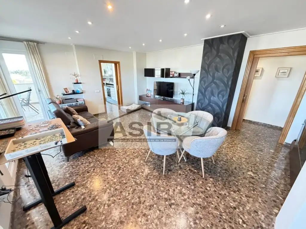 Sala de estar de Ático en venta en L'Alcúdia con Aire acondicionado