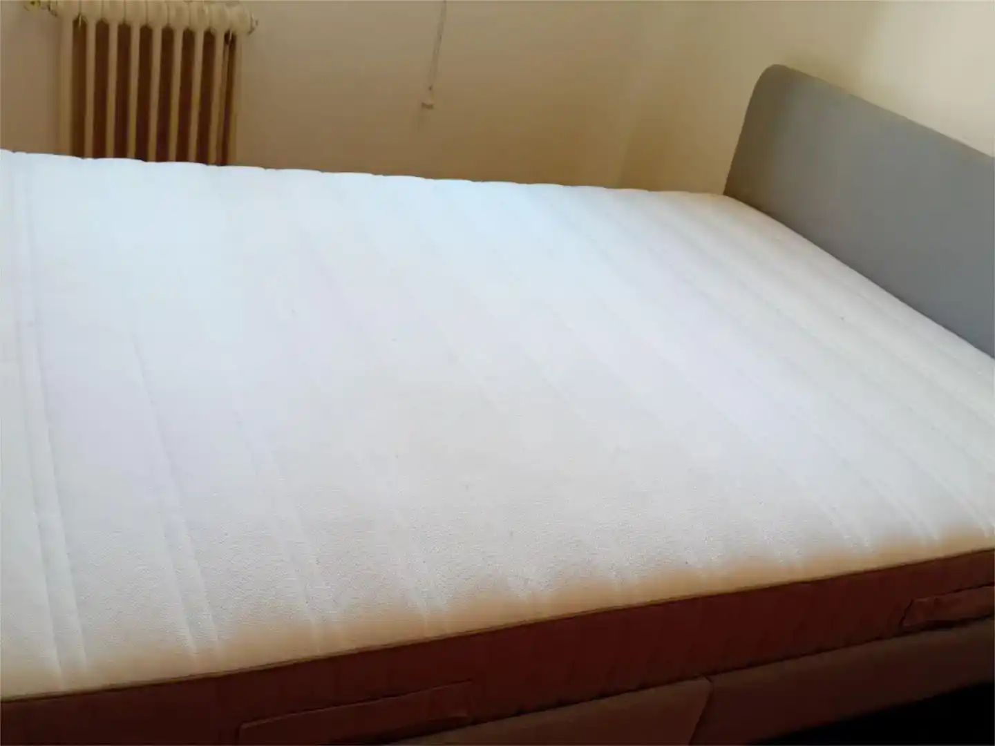 Schlafzimmer von Wohnung zur Miete in Couto
