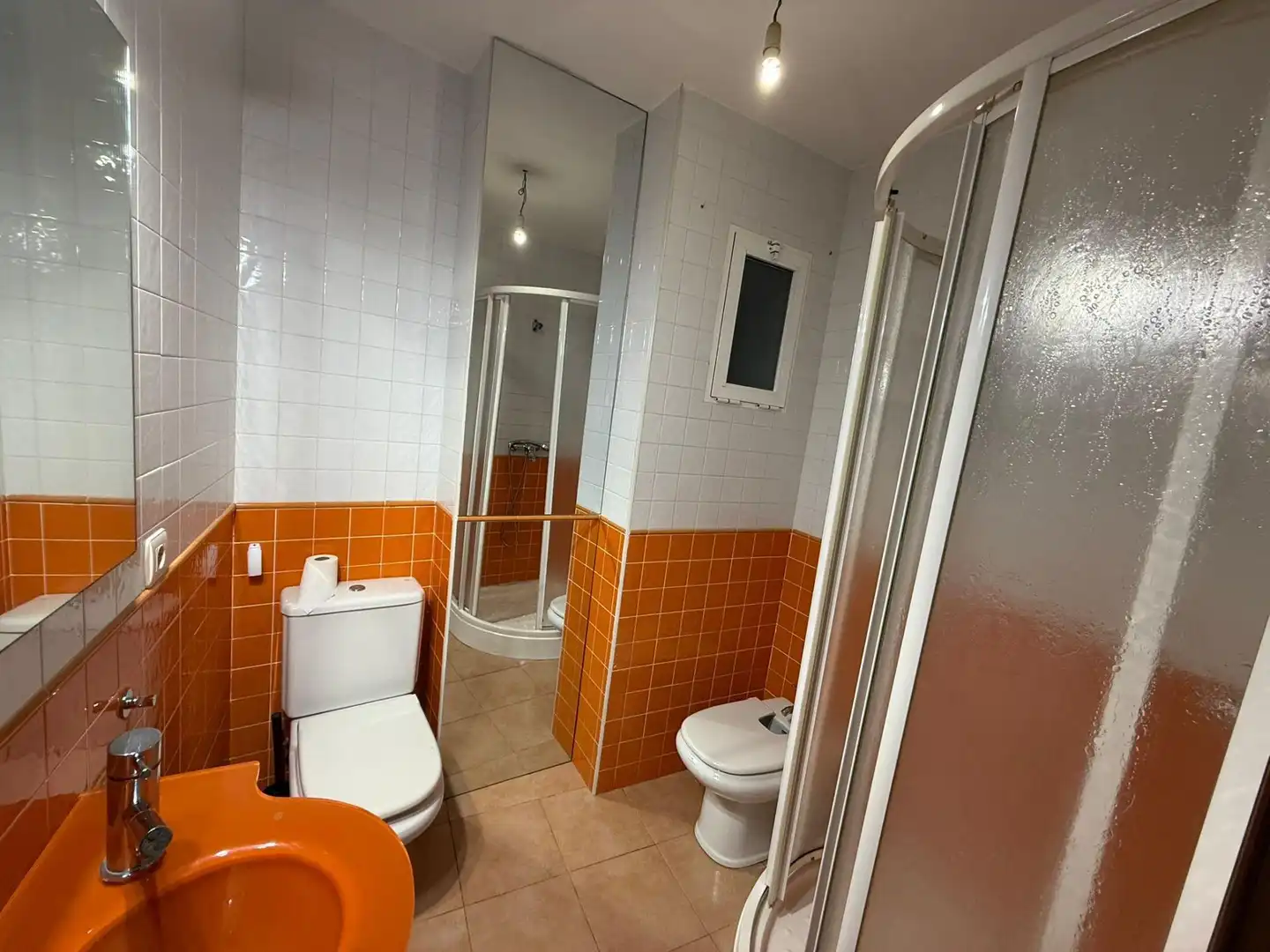 Baño de Piso en venta en Cáceres con Aire acondicionado, Amueblado y Balcón