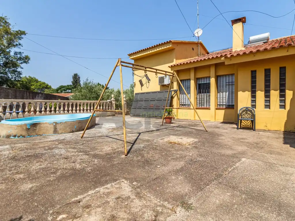 Vista exterior de Casa o chalet en venta en Alginet con Jardín privado, Terraza y Piscina