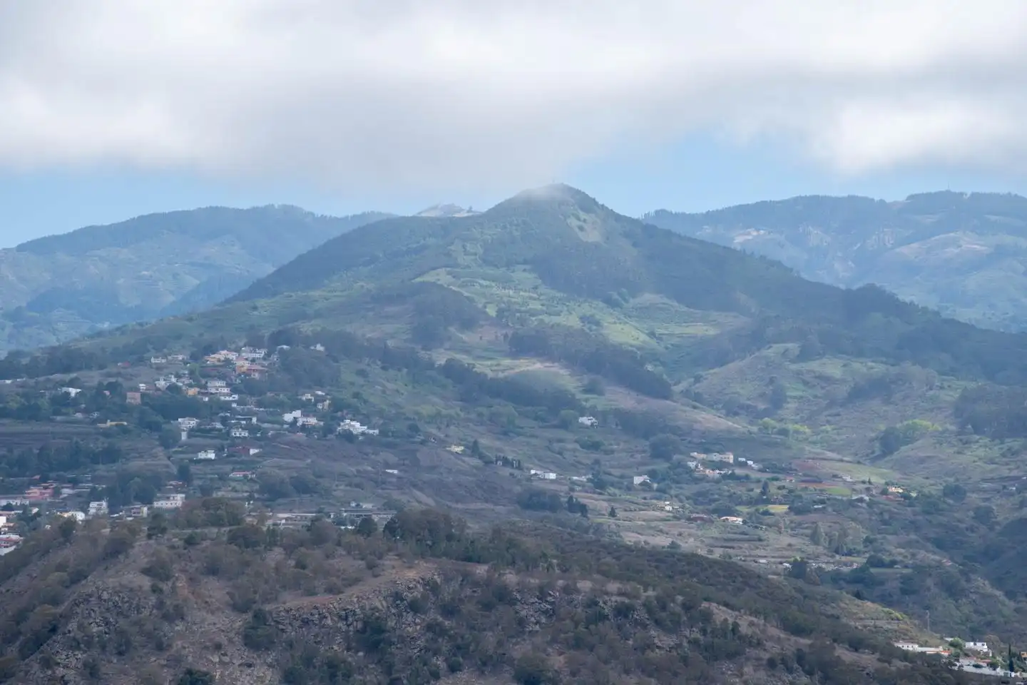 Vista exterior de Casa o xalet en venda en Arucas amb Terrassa