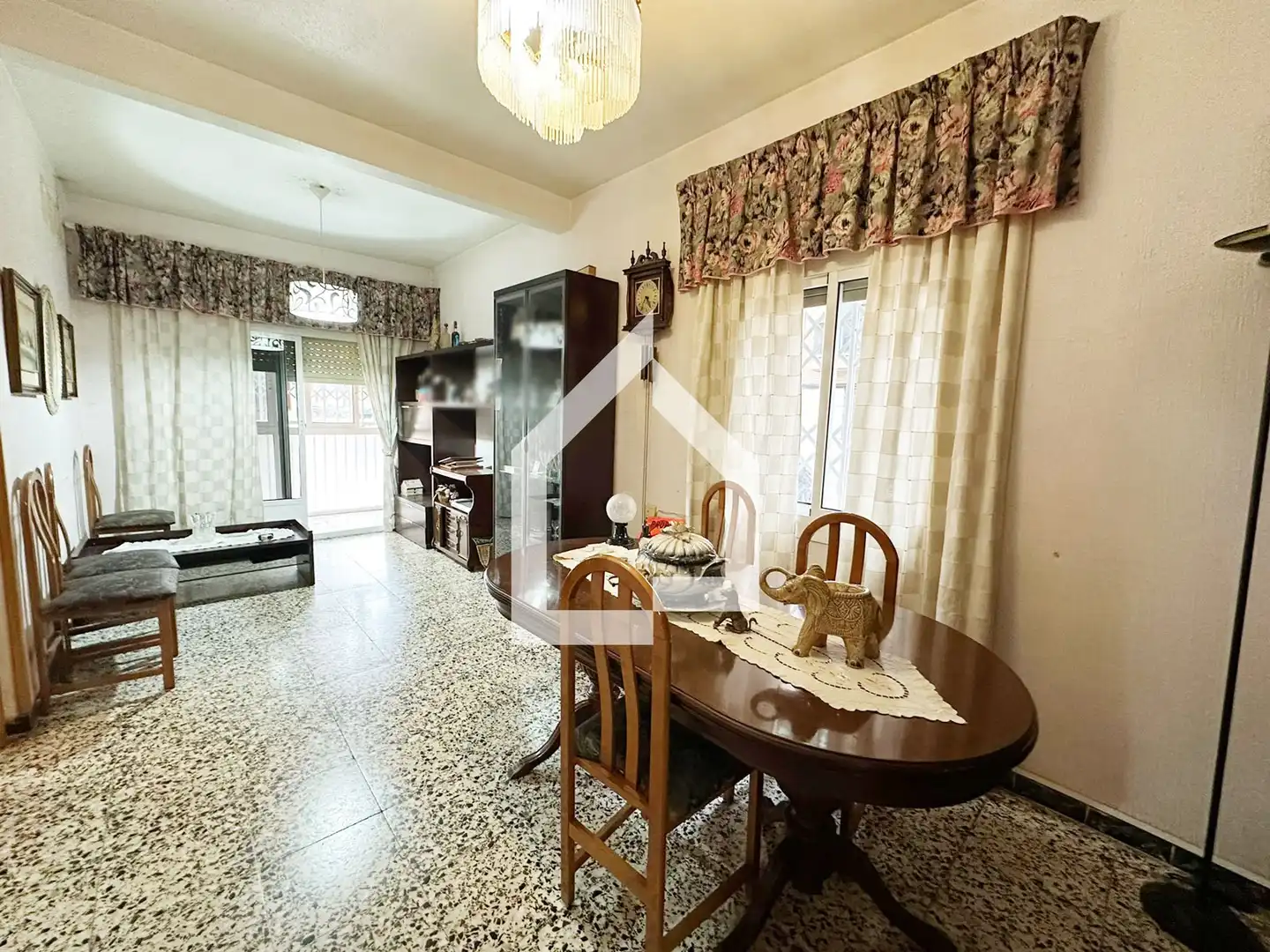 Sala d'estar de Pis en venda en San Vicente del Raspeig / Sant Vicent del Raspeig amb Moblat i Balcó