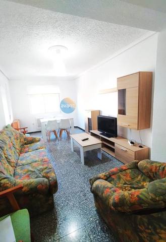 Piso en Alquiler en Garrido Sur