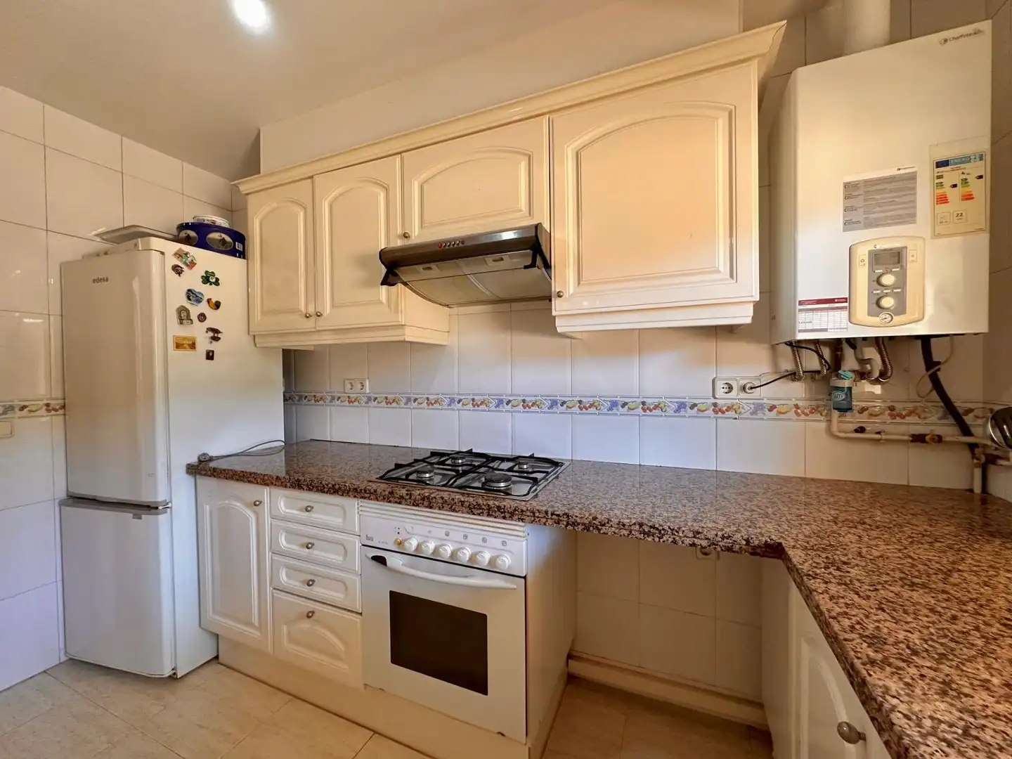 Cocina de Planta baja en venta en Palamós con Aire acondicionado, Calefacción y Terraza