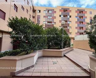 Vista exterior de Pis de lloguer en Salamanca Capital amb Calefacció, Moblat i Balcó