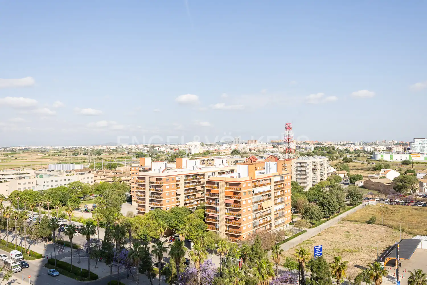 Wohnung zur Miete in Avinguda de les Corts Valencianes, Sant Pau