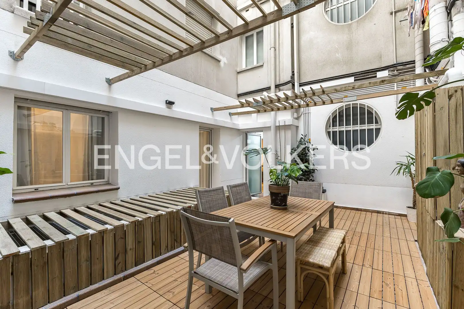 Terrace of Flat for rent in Barcelona  with Air Conditioner, Heating and Private garden