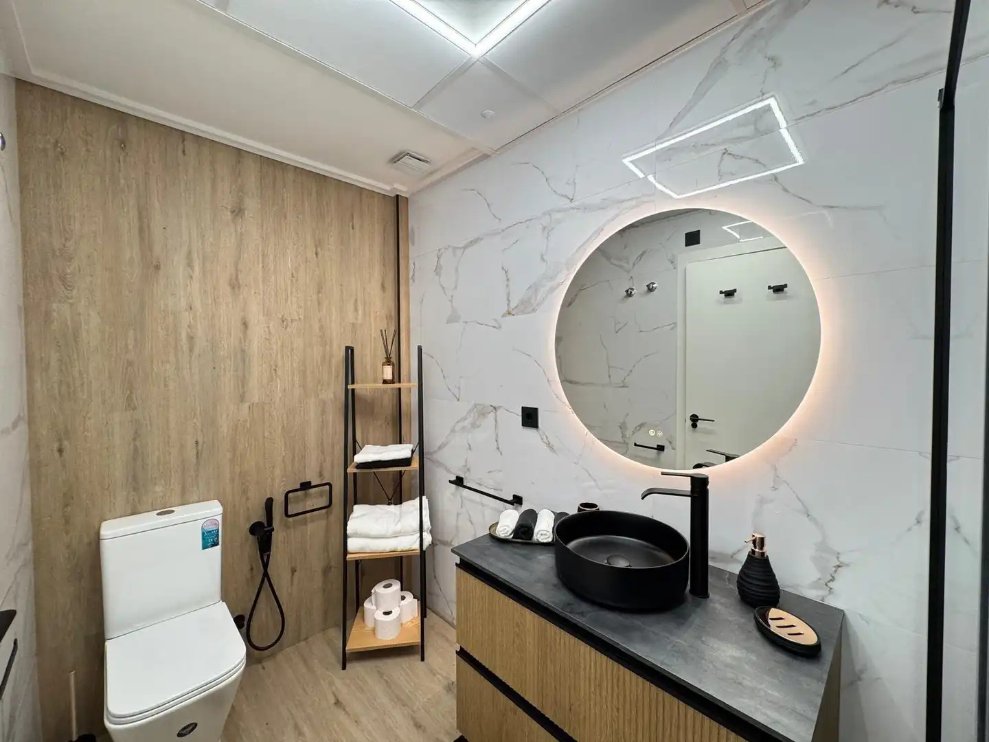 Apartamento con terraza en venta en Calle CAMPOAMOR, imagen 45