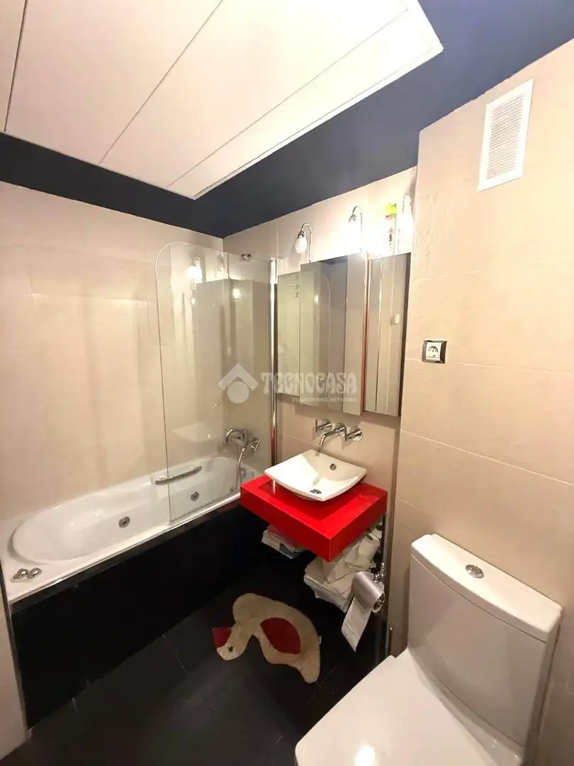 Baño de Piso en venta en Talavera de la Reina con Aire acondicionado