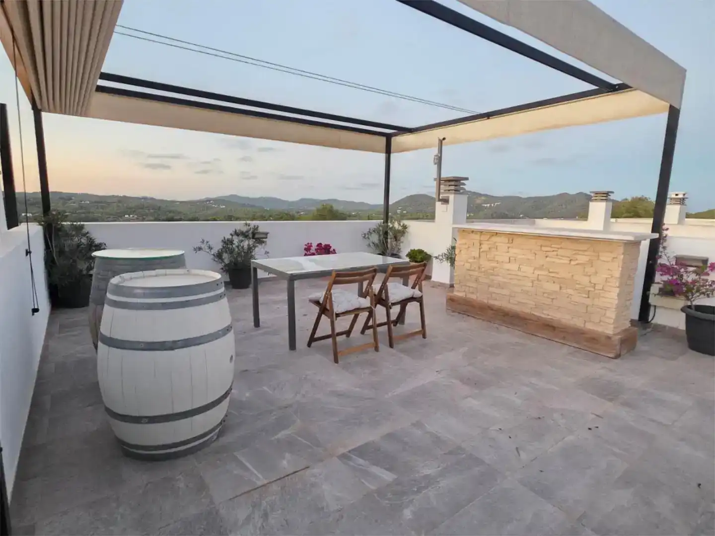 Terrassa de Casa adosada en venda en Santa Eulària des Riu amb Aire condicionat, Piscina i Balcó