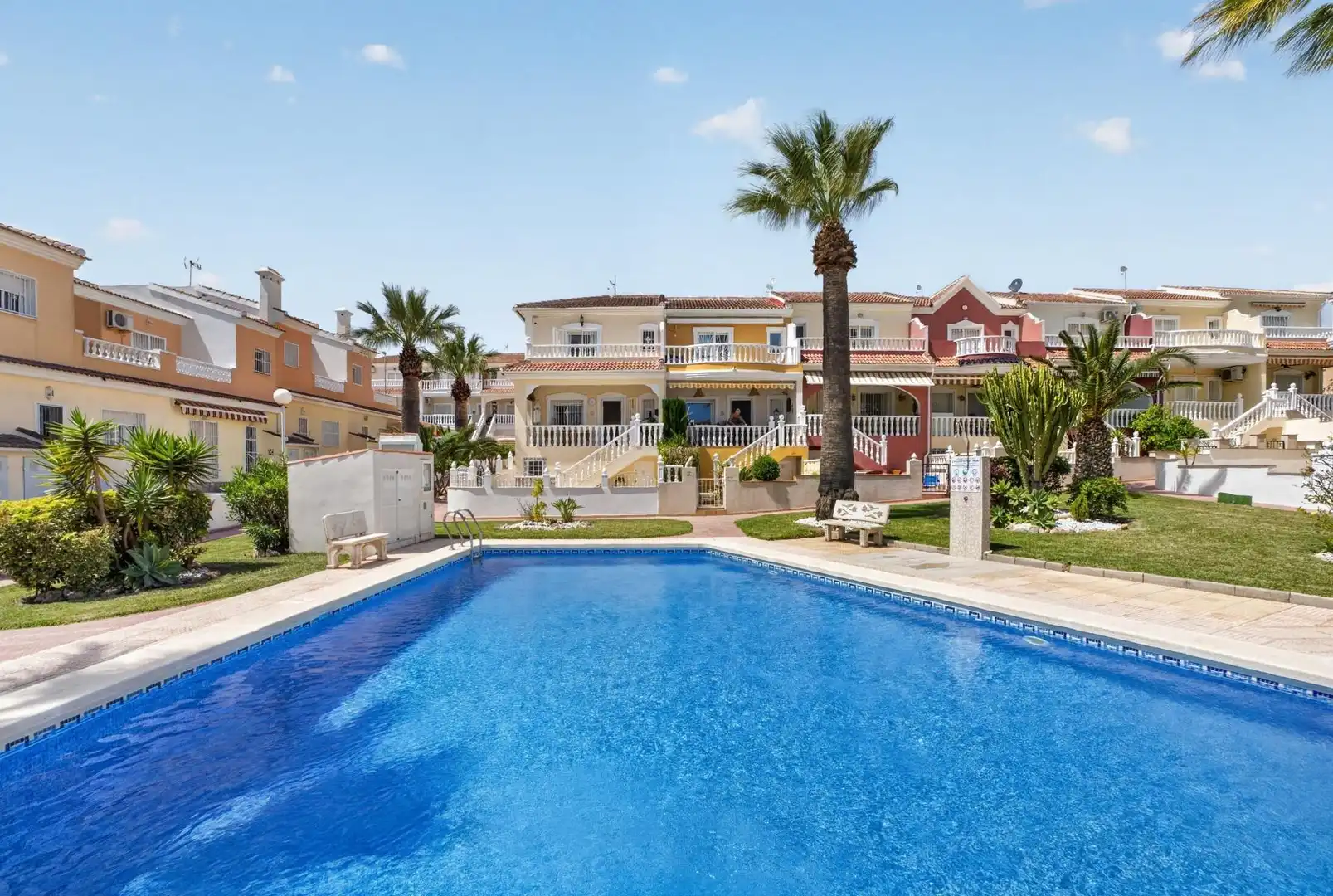 Piscina de Casa adosada en venta en Rojales con Aire acondicionado, Jardín privado y Terraza