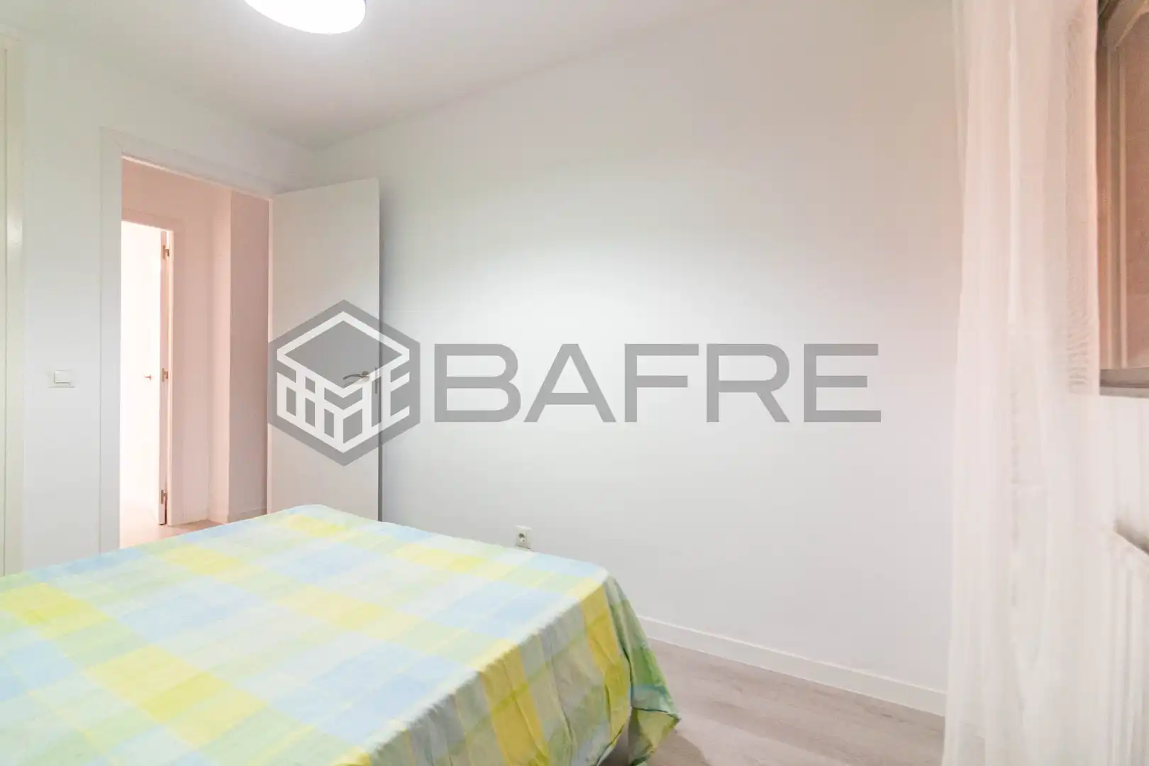 Flat for sale in Calle Adora, San Fermín