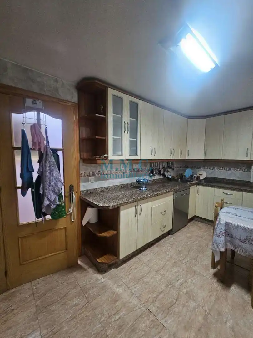 Kitchen of Flat for sale in Roquetas de Mar  with Air Conditioner, Terrace and Furnished