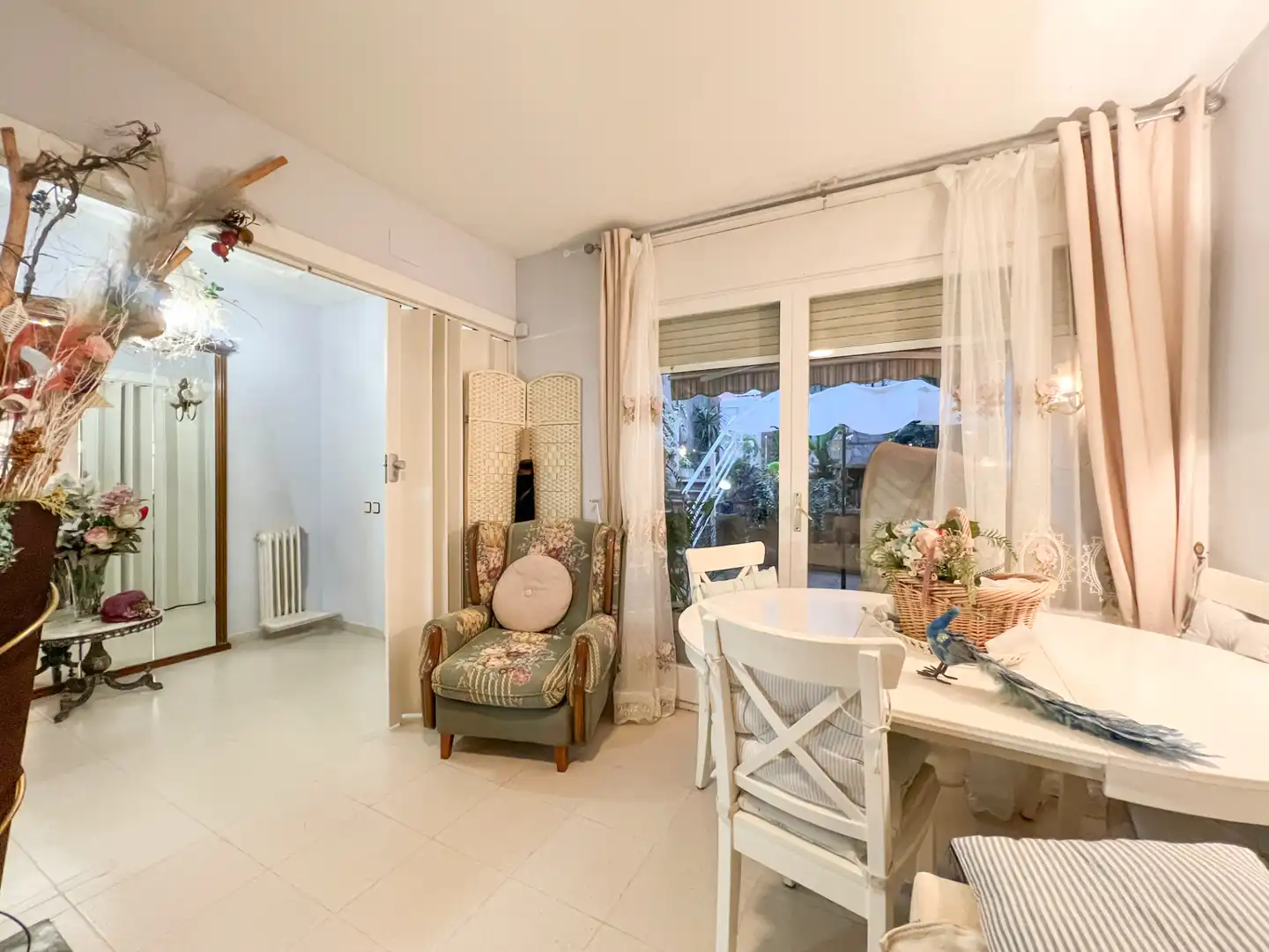 Schlafzimmer von Einfamilien-Reihenhaus zum Verkauf in Mollet del Vallès mit Klimaanlage, Heizung und Privatgarten