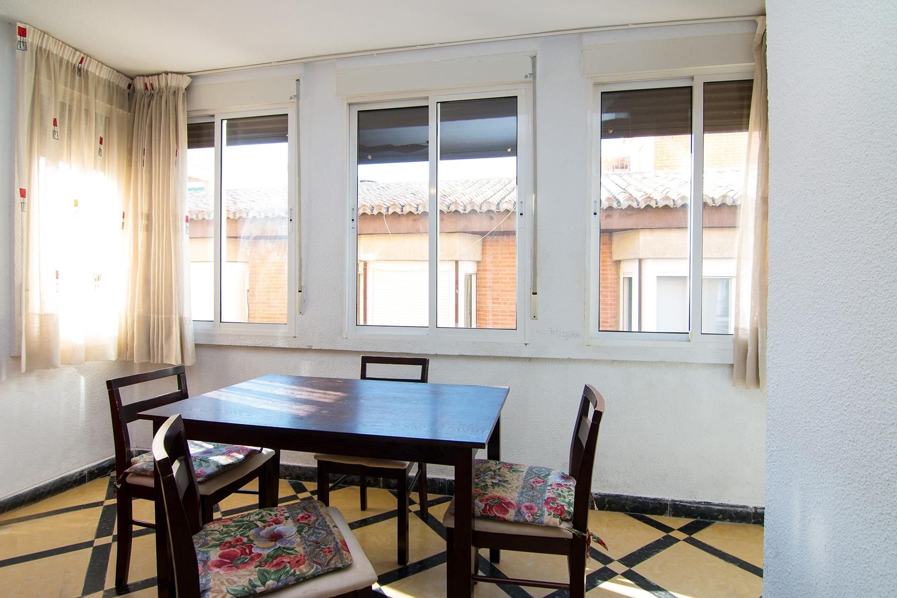 Dining room of Flat for sale in  Granada Capital  with Air Conditioner