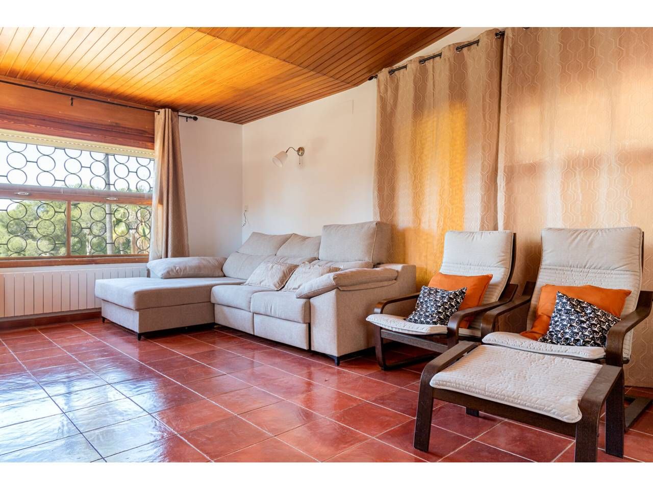 Living room of House or chalet for sale in Godelleta  with Air Conditioner, Heating and Private garden
