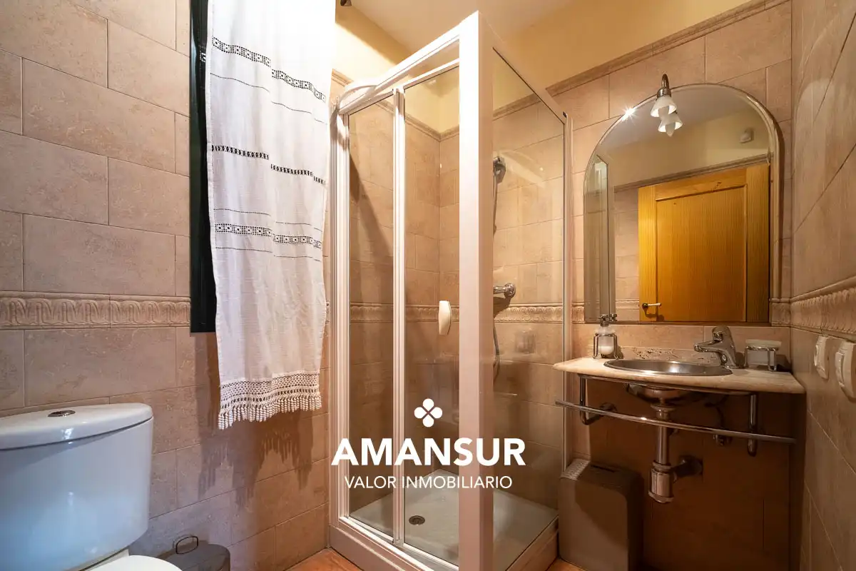 Bathroom of Houses for sale in Punta Umbría  with Heating, Terrace and Swimming Pool