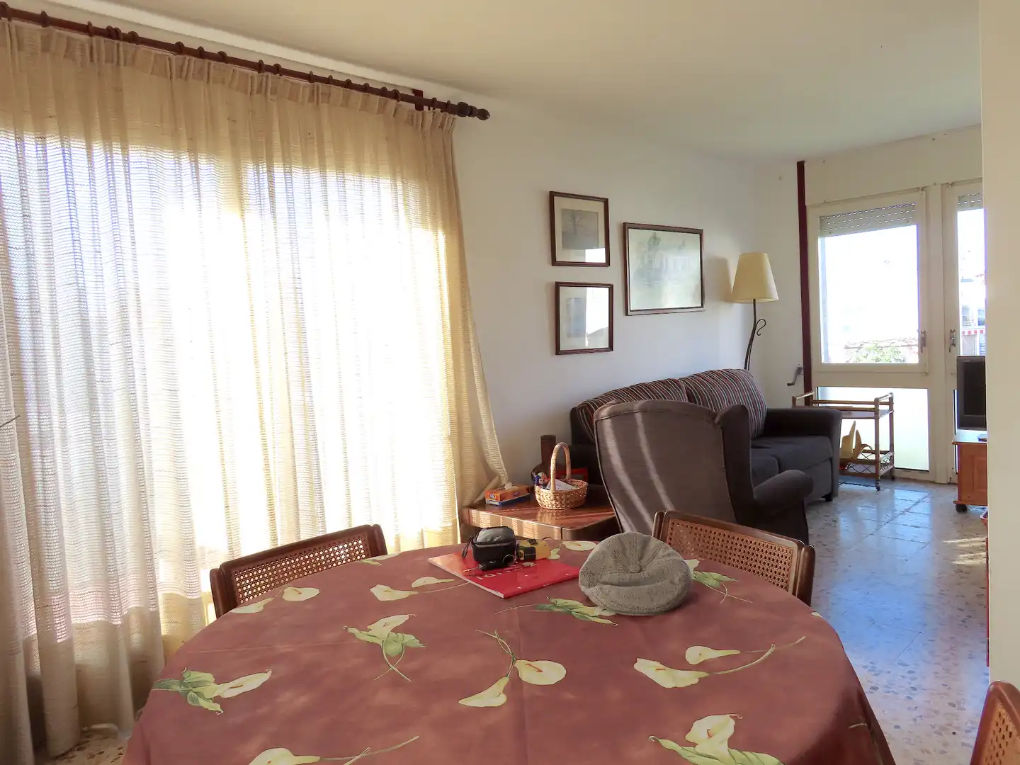 Comedor de Piso en venta en Empuriabrava con Jardín privado, Terraza y Amueblado