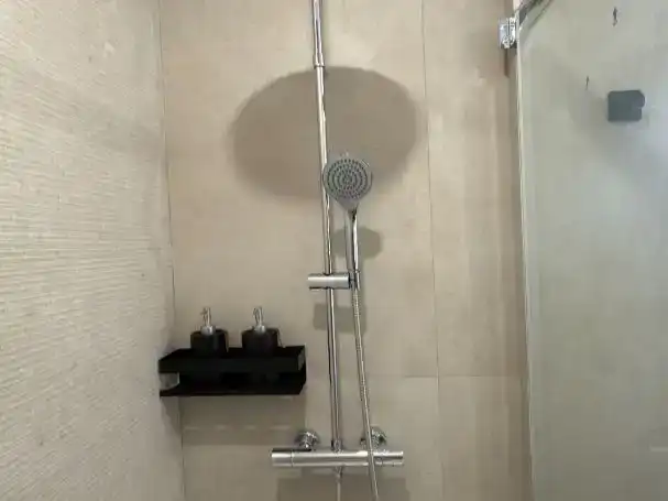 Badezimmer von Wohnung zur Miete in Valladolid Capital mit Klimaanlage