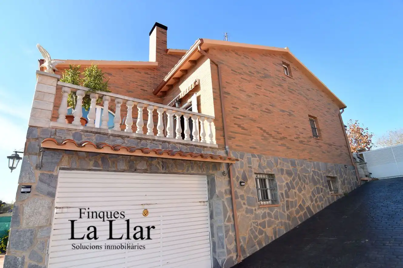 Casa o xalet en venda a MARTI I POL, Rodonyà
