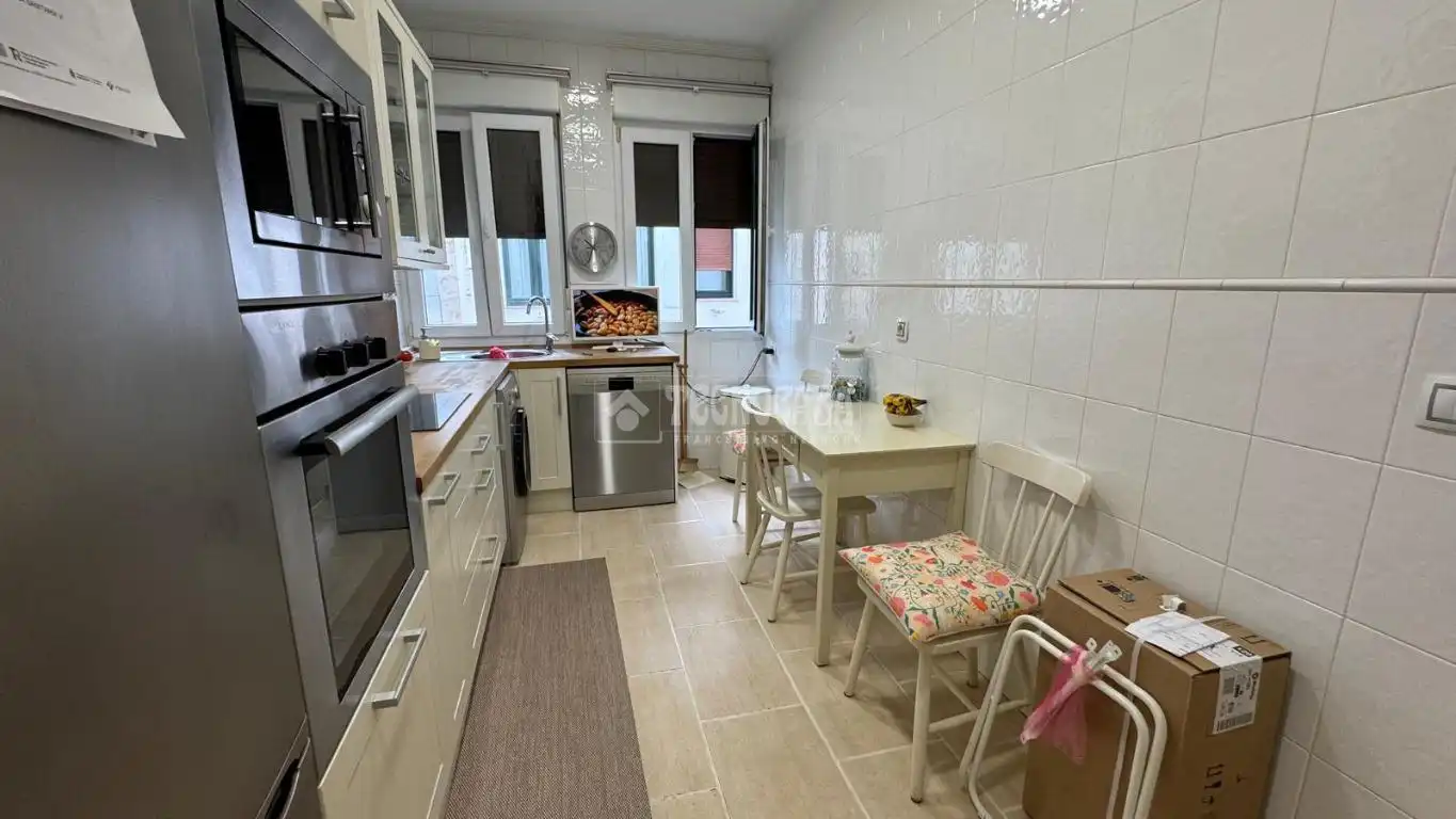 Kitchen of Flat for sale in Gijón 