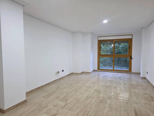 Piso en Alquiler en Barrio del Centro