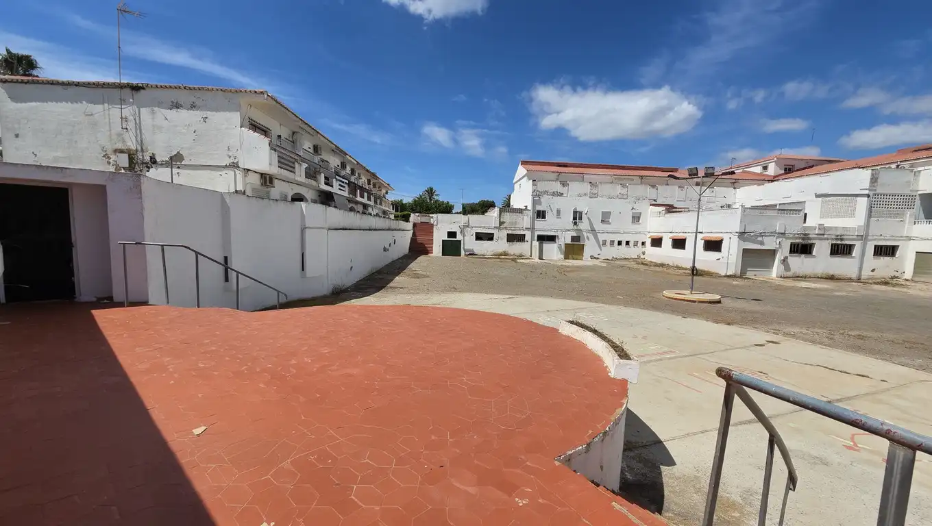 Parking de Casa o chalet en venta en Cartagena con Piscina comunitaria