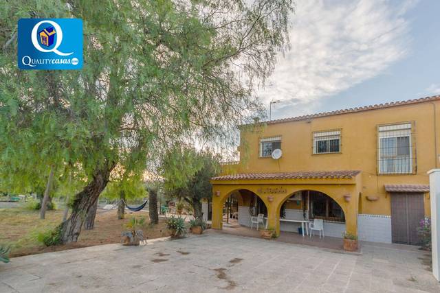 Casa-chalet en Venta en Villafranqueza