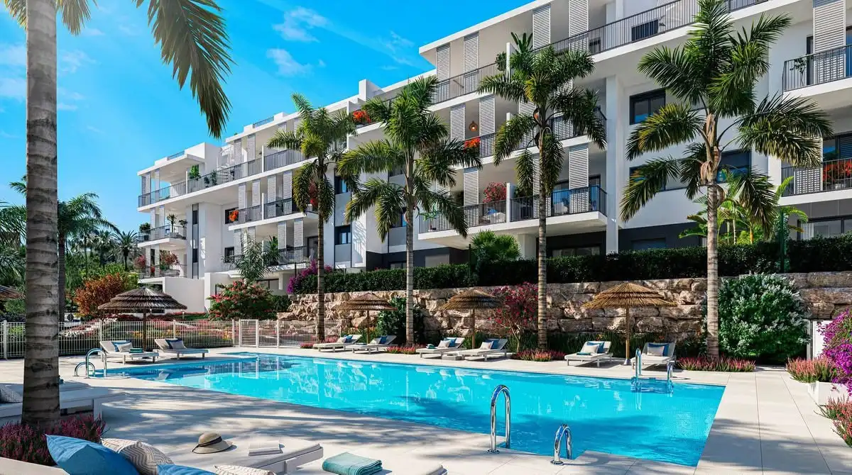 Piscina de Apartament en venda en Estepona amb Aire condicionat, Terrassa i Piscina