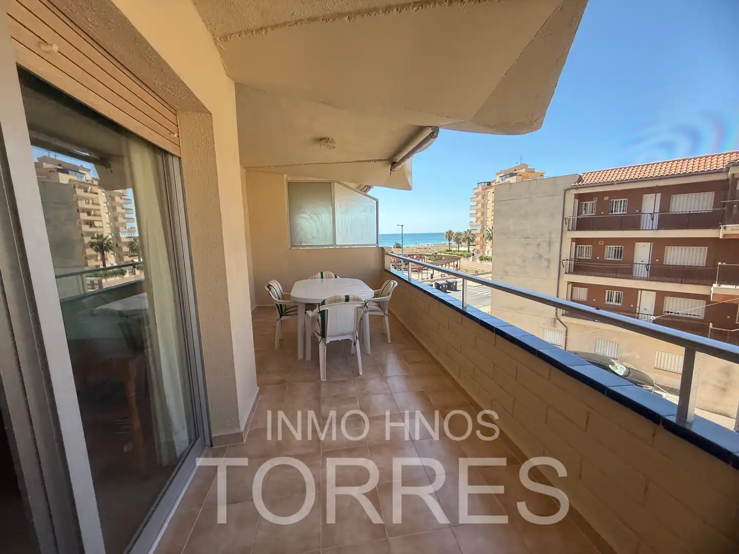 Vista exterior de Apartament en venda en Peñíscola / Peníscola amb Aire condicionat, Terrassa i Piscina comunitària