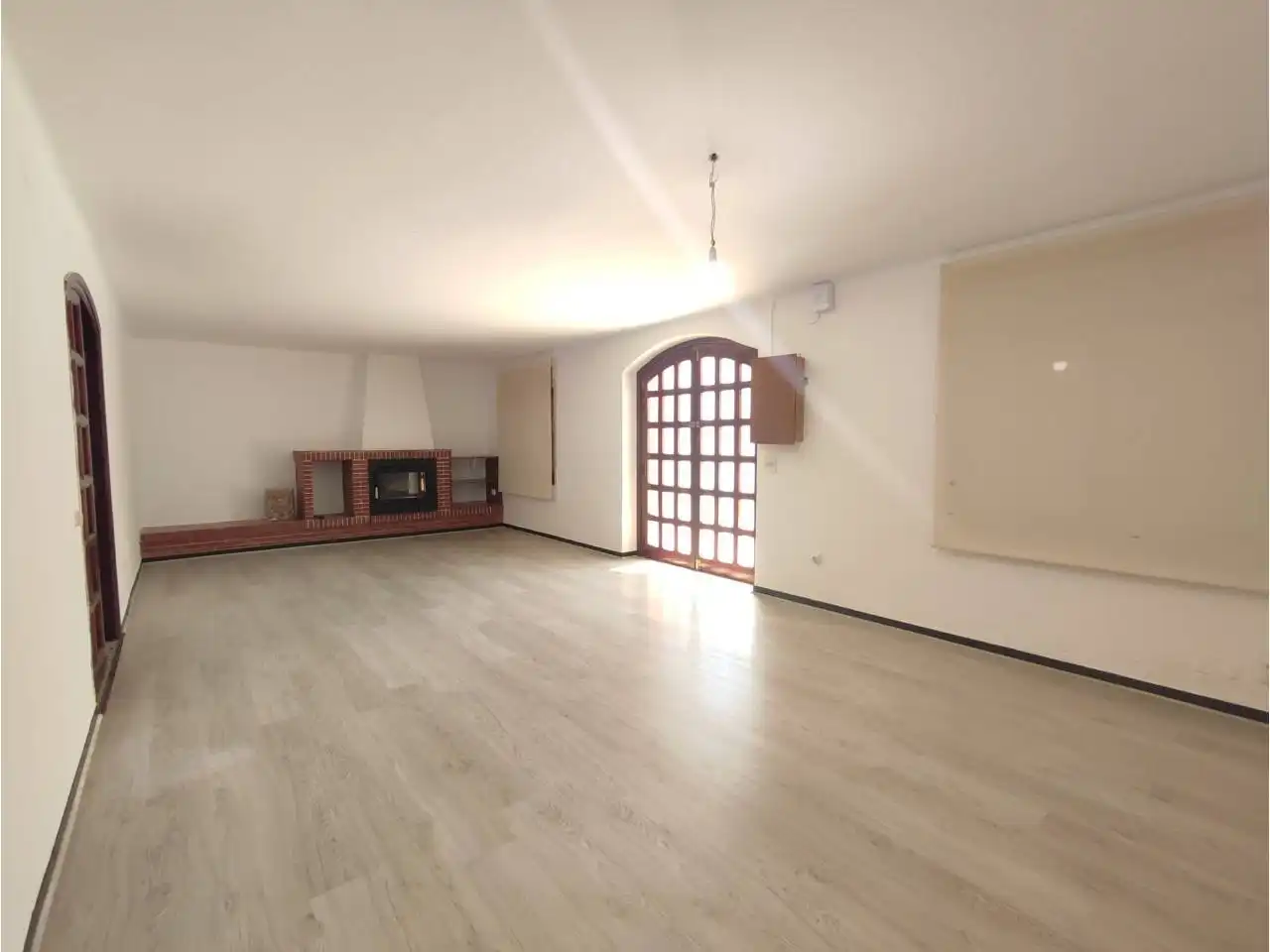 Casa con jardín en alquiler en Calle Sant Jordi, imagen 2