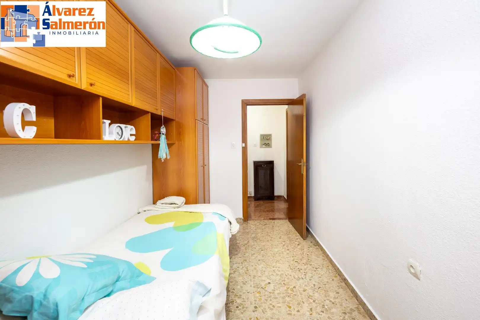 Schlafzimmer von Wohnungen zum Verkauf in Granada