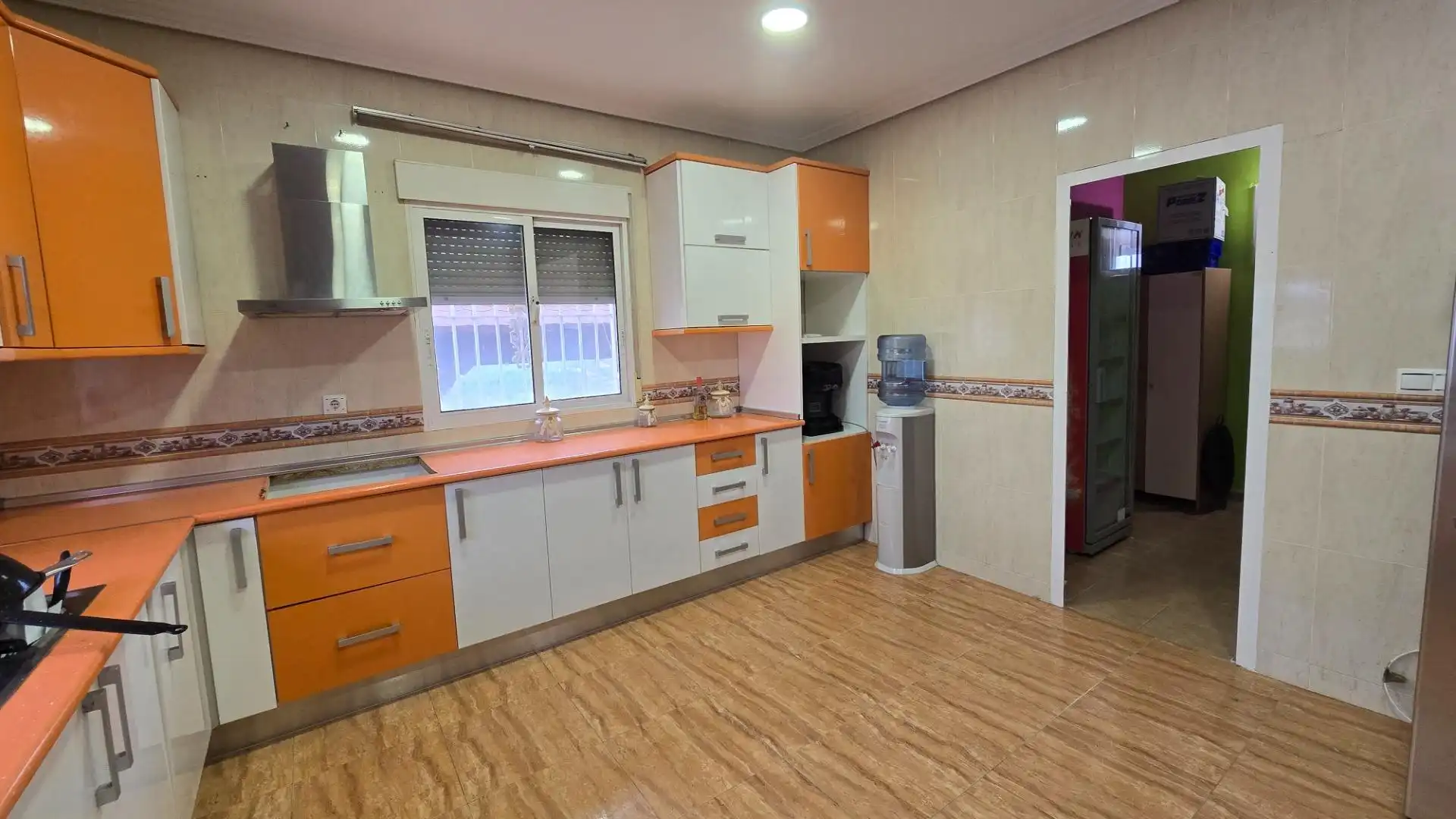 Cuina de Casa o xalet en venda en Elche / Elx amb Aire condicionat, Terrassa i Traster