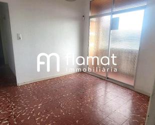 Bedroom of Flat for sale in Santa Coloma de Gramenet  with Balcony