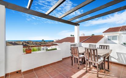 Terrassa de Àtic en venda en Estepona amb Aire condicionat, Terrassa i Piscina