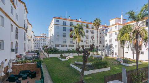 Foto 4 de Piso en venta en Calle de Luis Buñuel, Huerta Nueva, Estepona