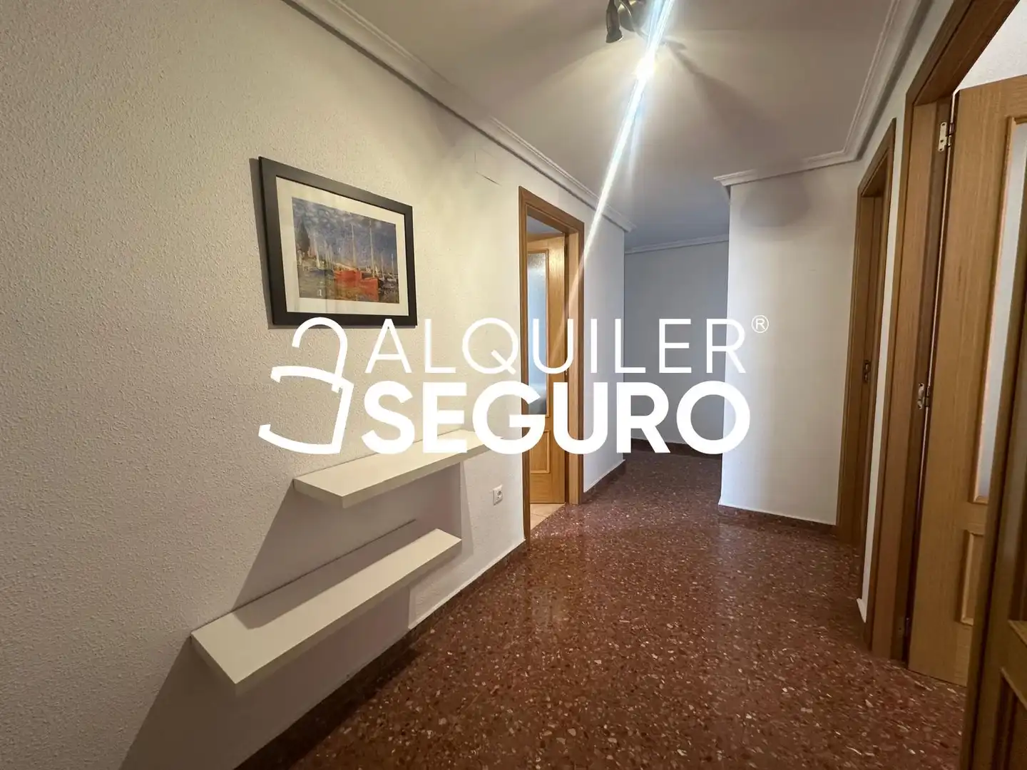Flat for rent in Torrent  with Air Conditioner and Furnished