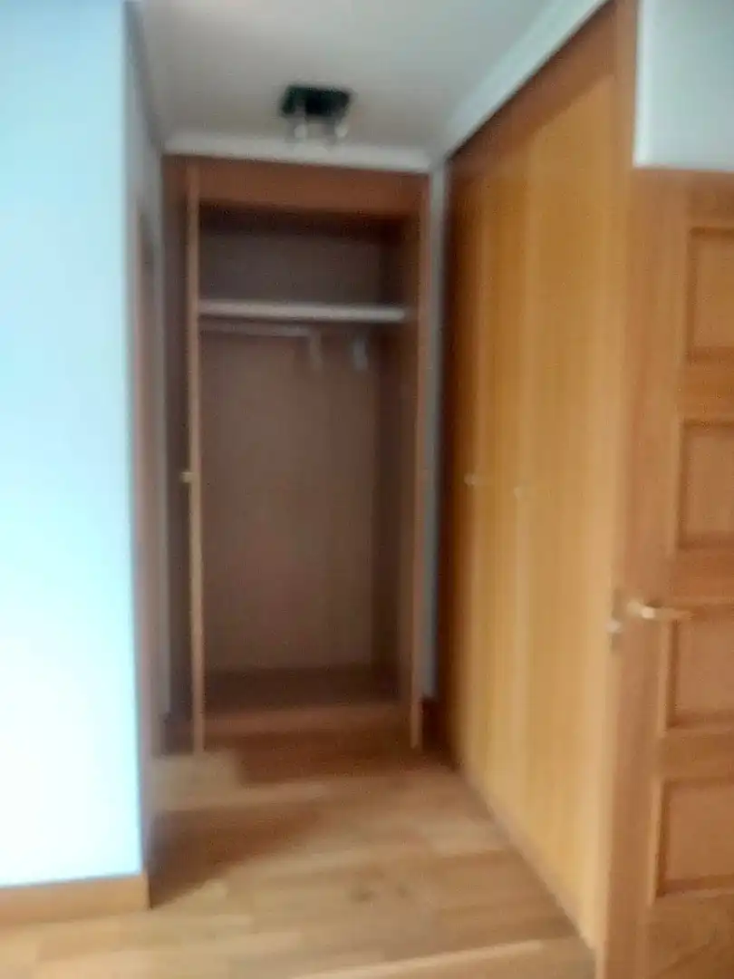 Habitación de Piso en venta en Valladolid con Calefacción, Parquet y Trastero