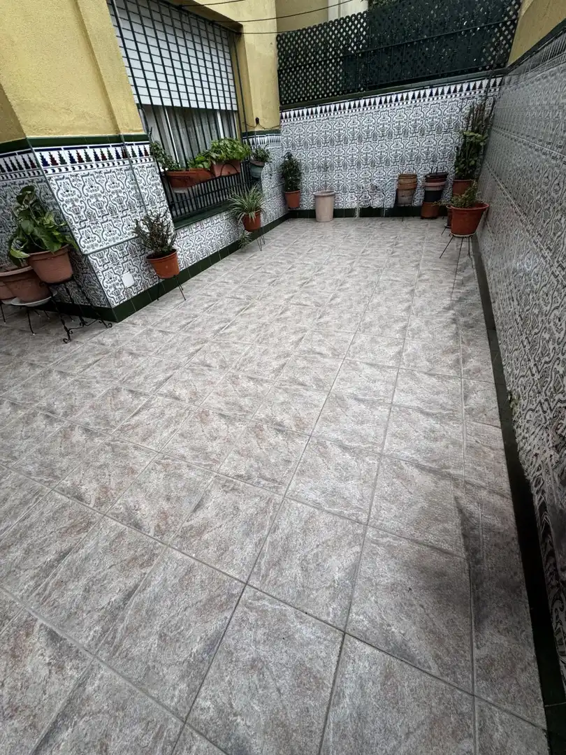 Jardí de Casa adosada en venda en Jerez de la Frontera amb Aire condicionat, Calefacció i Terrassa