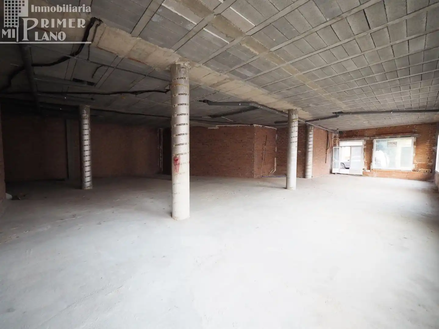 Local comercial en venda a Argamasilla de Alba, imagen 3
