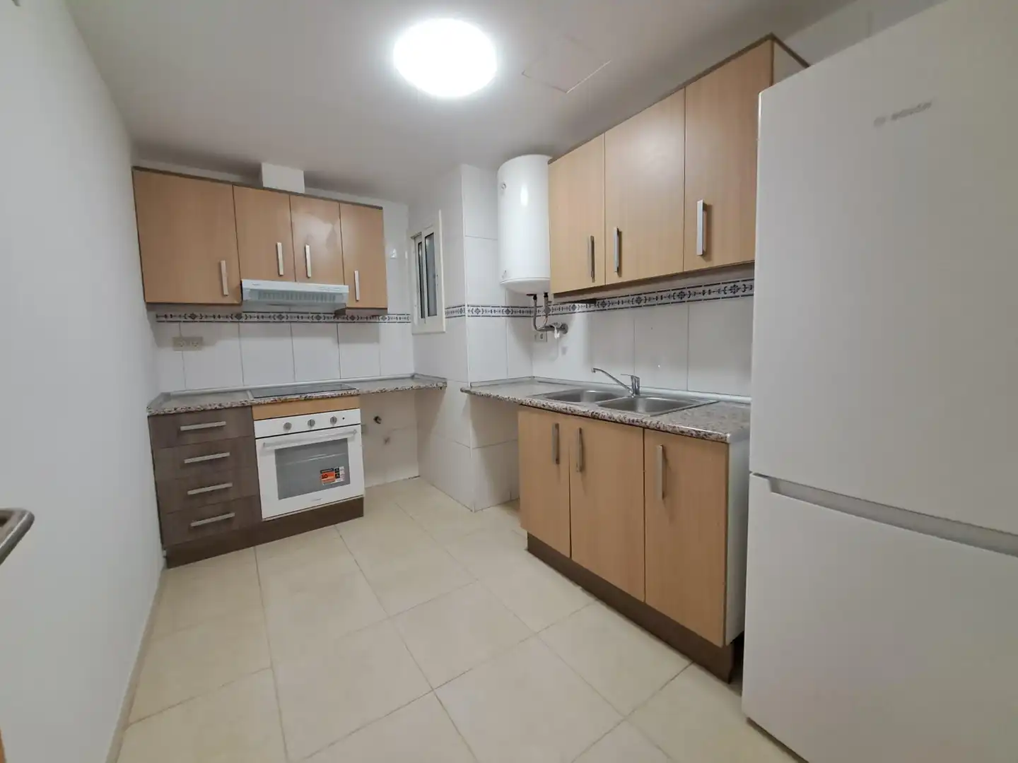 Kitchen of Flat for sale in Móra d'Ebre  with Furnished, Oven and Balcony