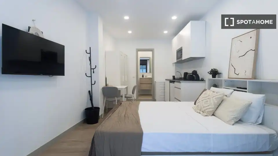 null hab, 1m² en Palacio, Centro, Madrid - Image 2