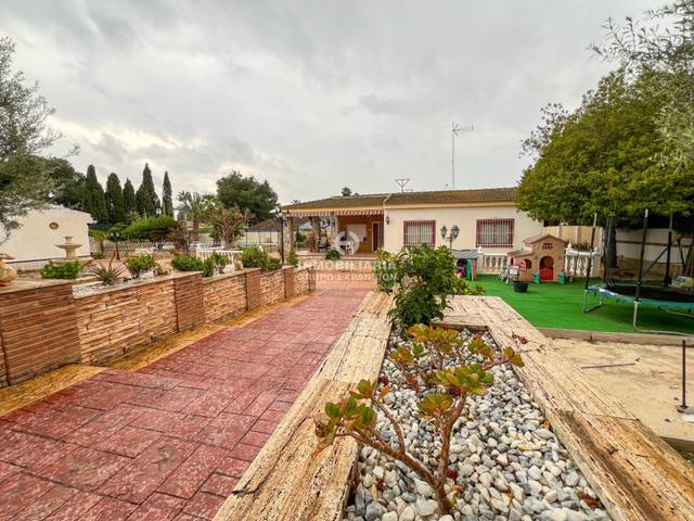 Casa-chalet en Venta en Casco Antiguo - Sta. Cruz - Ayuntamiento