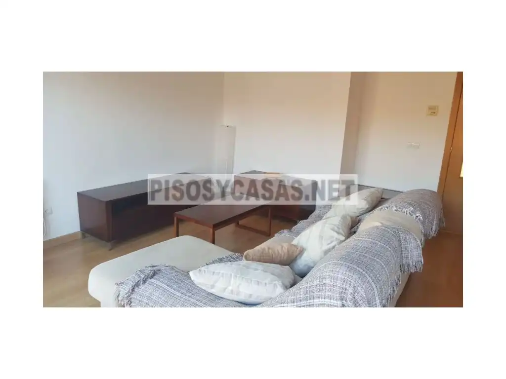 Sala de estar de Casa o chalet en venta en Chiva con Aire acondicionado, Piscina y Balcón