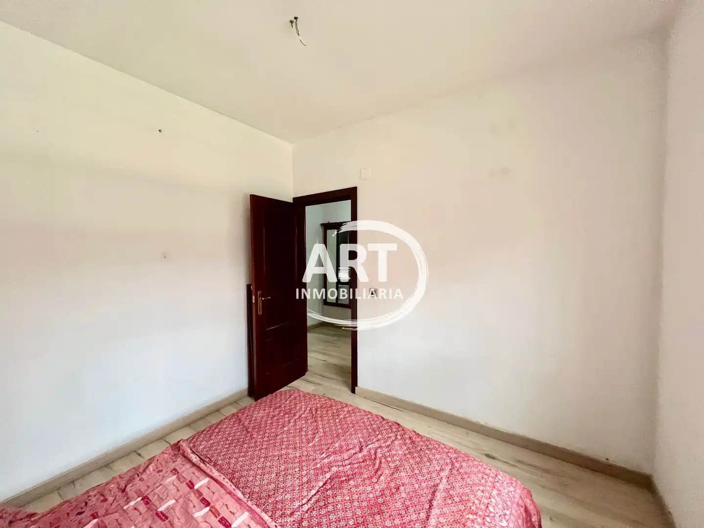 Houses for sale in L'Eliana  with Air Conditioner, Heating and Private garden